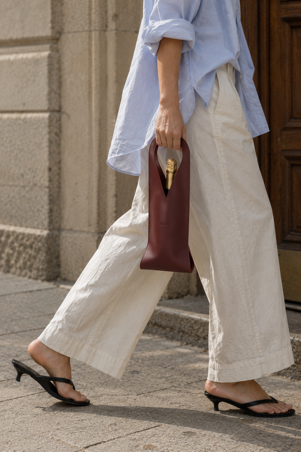 Wine tote